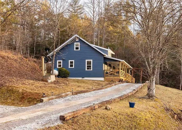 Riverside Relaxer W/Hot Tub+Fire Pit +Wifi & View