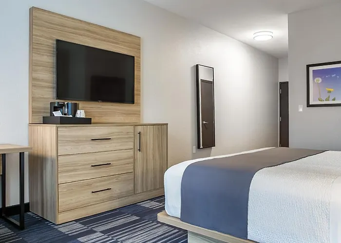 Winds Hotel At Crosswinds Casino