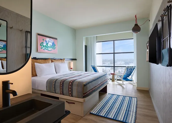 Moxy Virginia Beach Oceanfront