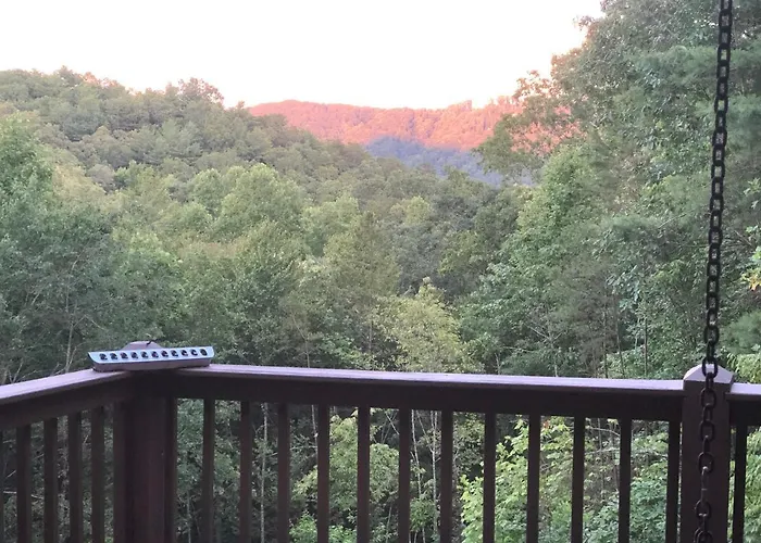 Love Nest In Blue Ridge