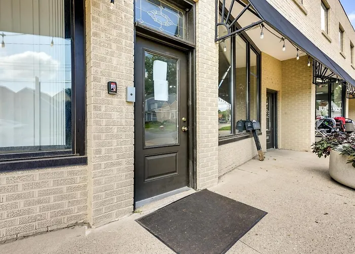 Toledo Vacation Rental ~ 5 Mi To Downtown!