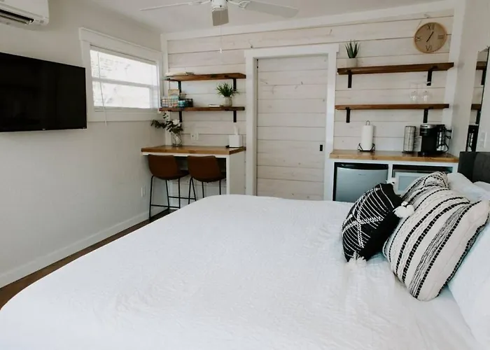 Downtown Studio 3 At Beer Ranch Project Inn