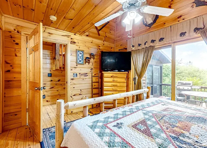 Cherokee Sunrise Cabin