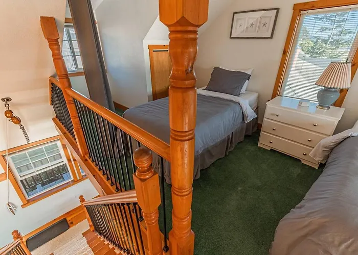 Pacific City River House Loft