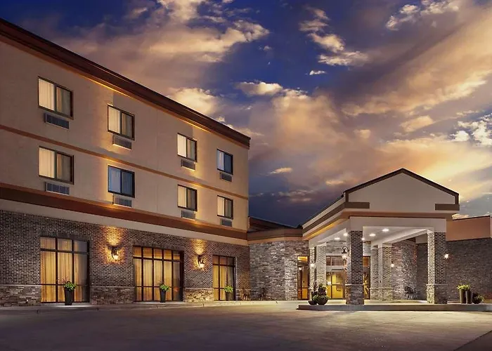 Roosevelt Grand Dakota. Surestay Collection By Best Western