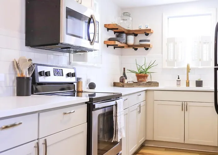 Sleeps 10! Minutes To Parris Island & Downtown