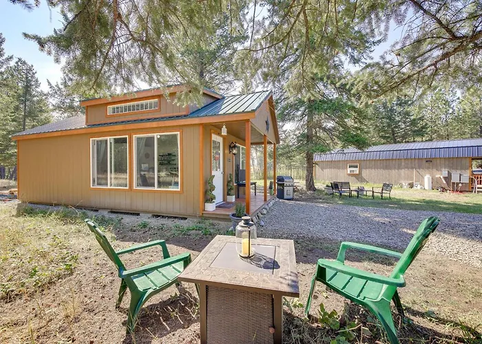 Eureka Vacation Rental: Steps To Creek & Fishing!