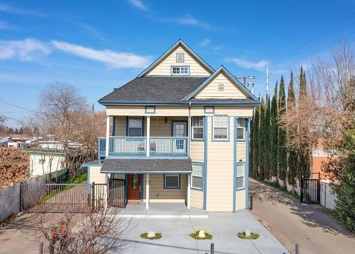 Cozy 1 Bdr/1Br Near Downtown