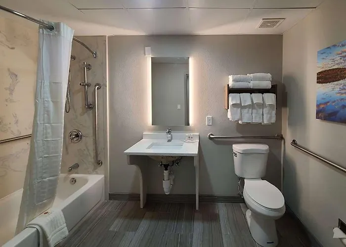 Comfort Inn Boston Milford
