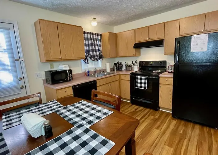 The Blue Door At Sylva Home Base Apartments