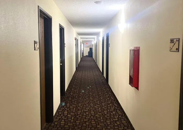 Surestay By Best Western Glendive Yellowstone River