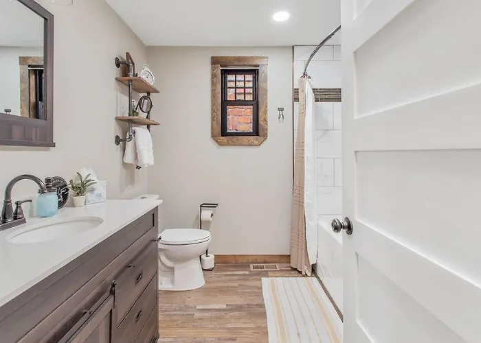 Stylish Uptown Butte Condo - 632