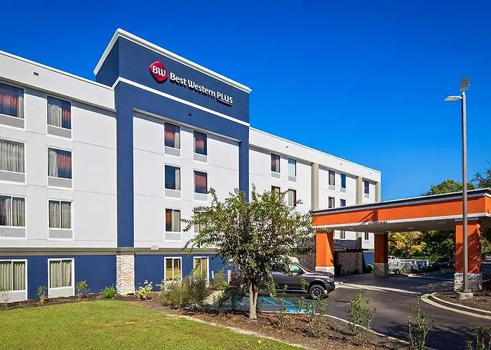 Best Western Plus Lexington Inn