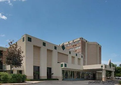 Econo Lodge Airport