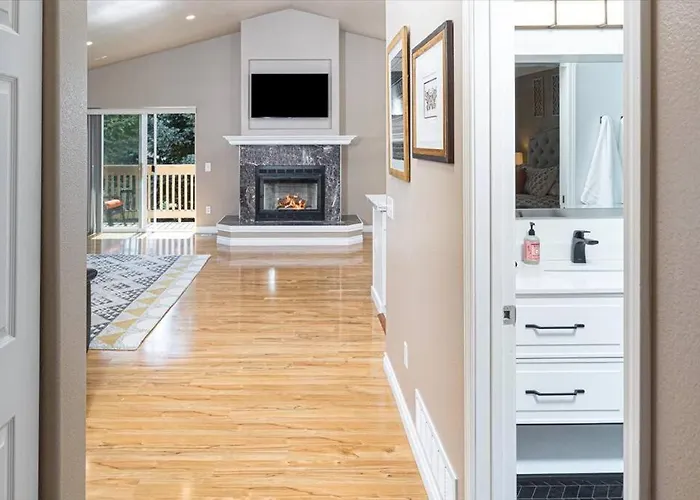 Contemporary Turnagain Townhome