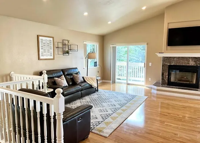 Contemporary Turnagain Townhome