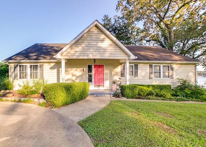 Pet-Friendly New Concord Vacation Rental On Lake!