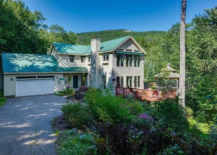 Charming Thornton Escape W/ Sauna + Gazebo!