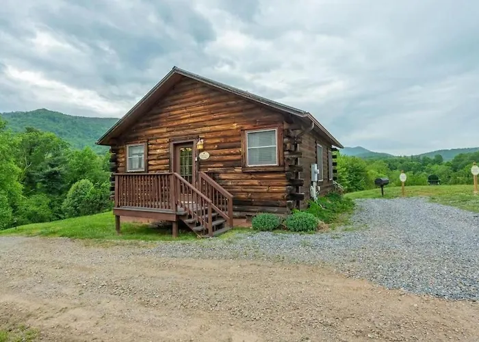 Log Cabin Stunning Mountain Views On 12 Acres