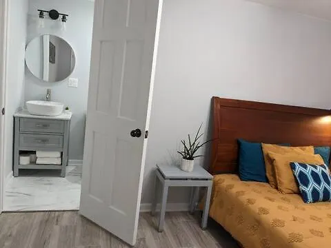 Dana Guest House