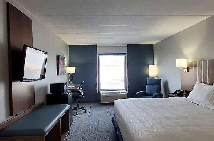 Surestay Plus Hotel By Best Western Springfield