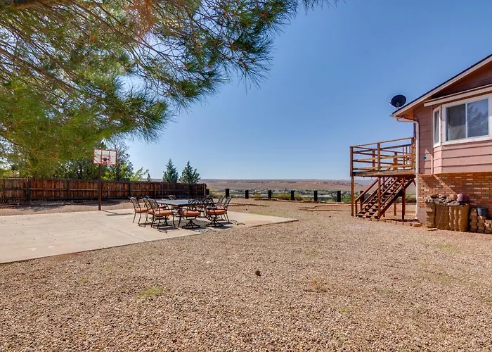 The Ultimate Adventure Basecamp Near Lake Powell