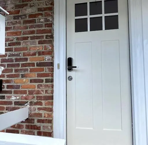 Cozy Boston Getaway Apartment Perfect For 2026 World Cup Visit, Free Parking