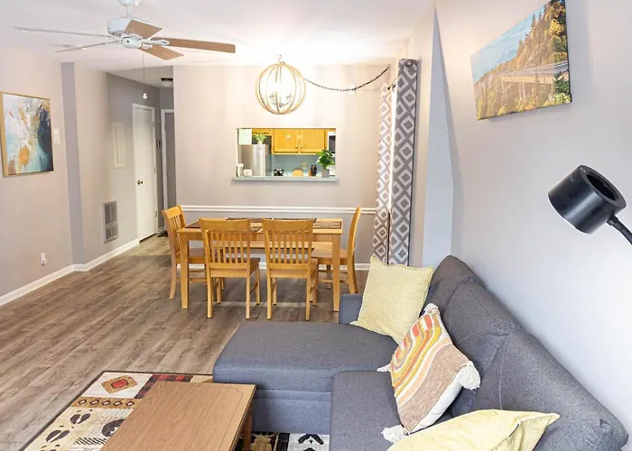 Pinetop Nest: Happy Place In Sugar Mountain