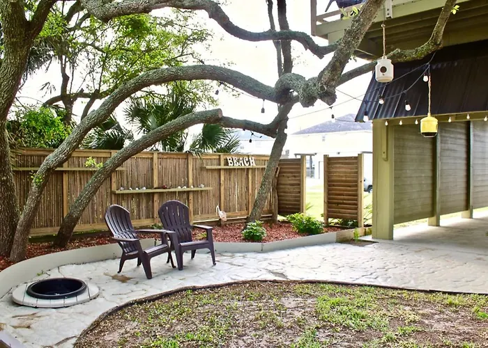New Couples Retreat - Sleeps 2 Adults + 2 Children