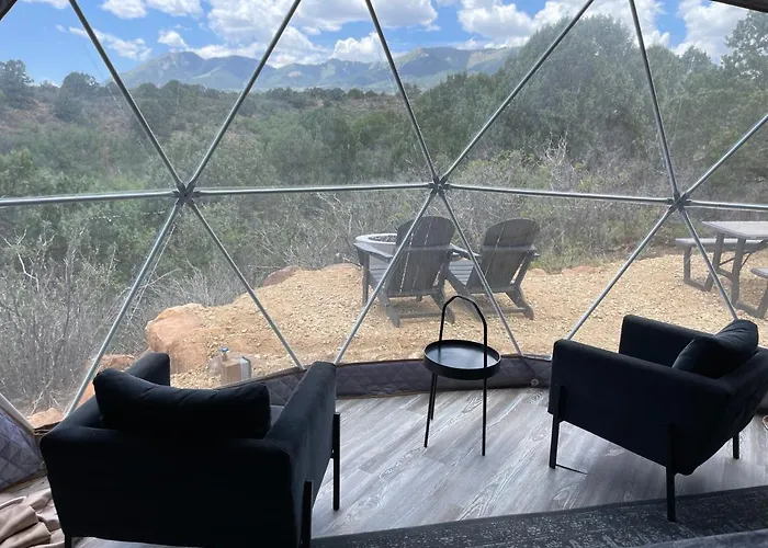 Canyon Rim Domes - A Luxury Glamping Experience!!