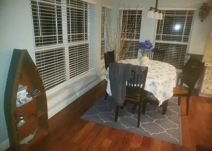 4Br Private Dock, Warm Spring Canal, Kayaks, Canoe