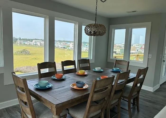 Holden Beach House Second Row With Surround Views!