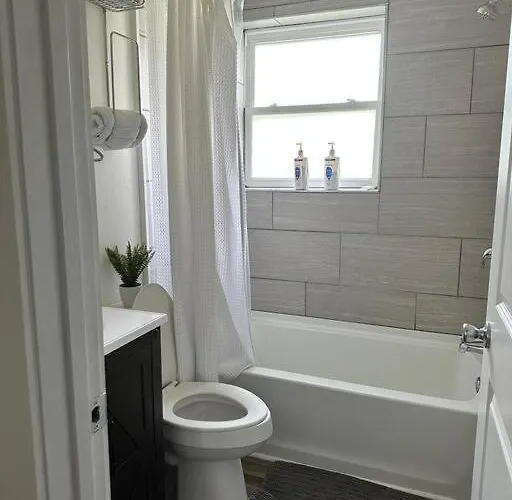 2Br Cedar Lane Road Retreat At Swamp Rabbit Trail!