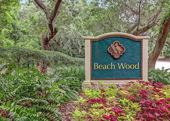 2011 Beach Wood