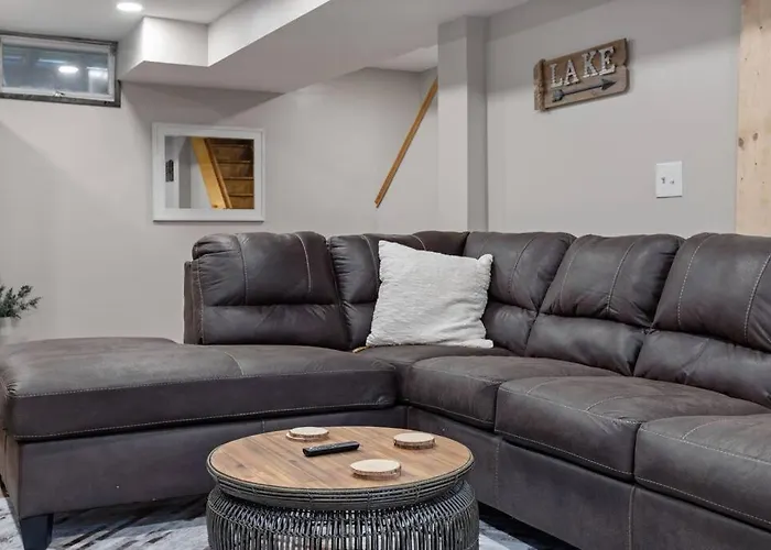 Rustic Luxury In The Pocono Mountains - Stag Lodge
