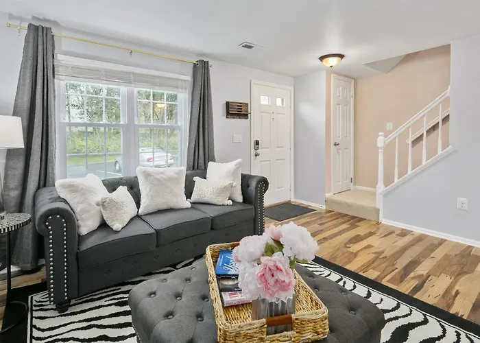 Modern, Office, Fast Wifi, 40 Mins To Dc