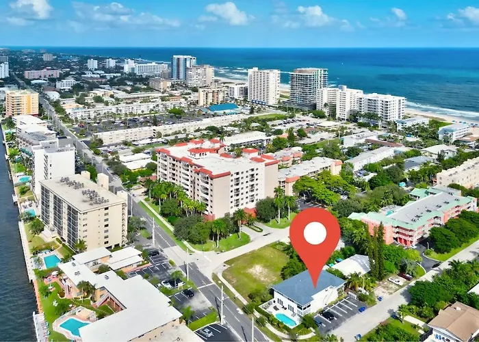 Sunny Pompano Beach With Pool Access