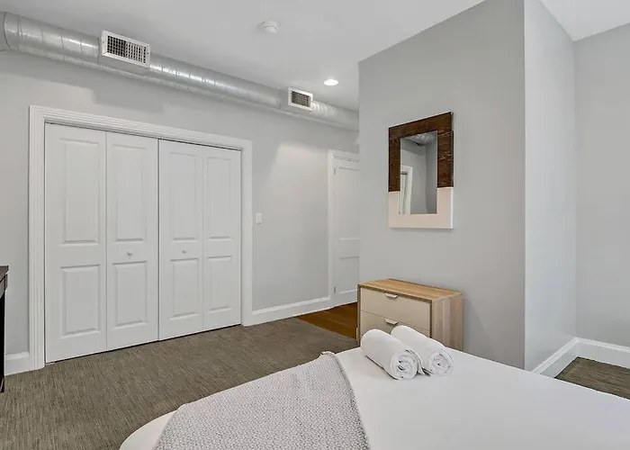 Charming Hbg Haven: Cozy 1Br Apt