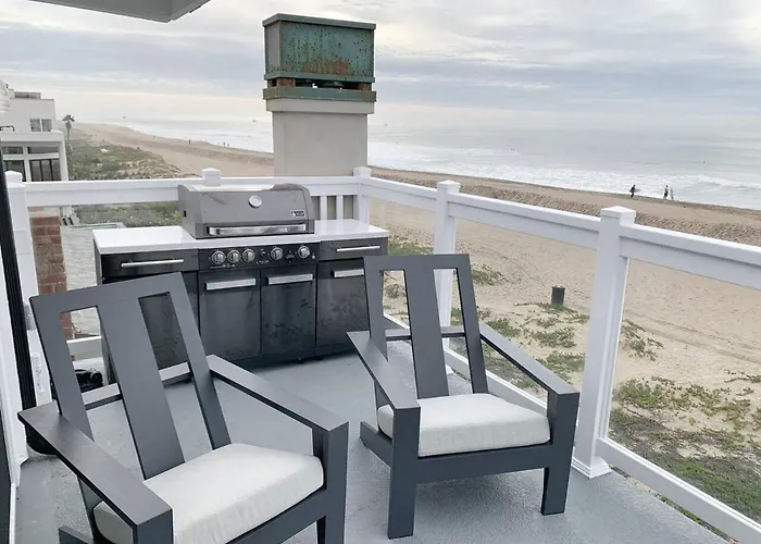 Oceanfront Penthouse On Sand - Epic Views/Sunsets!