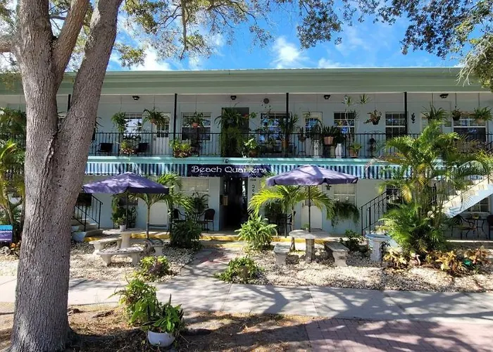 Beach Quarters #8