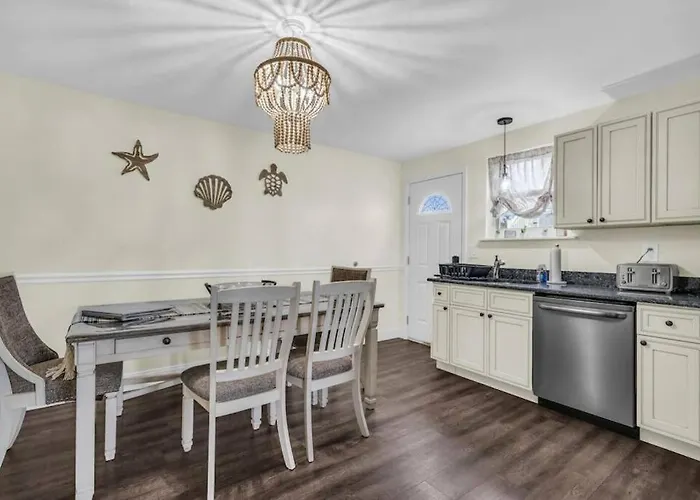 Barnegat Bay Cottage: A 'Myshorecottage' Property