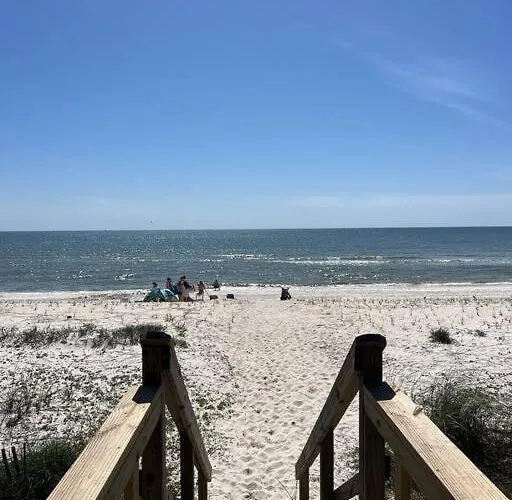 Avalon By The Sea