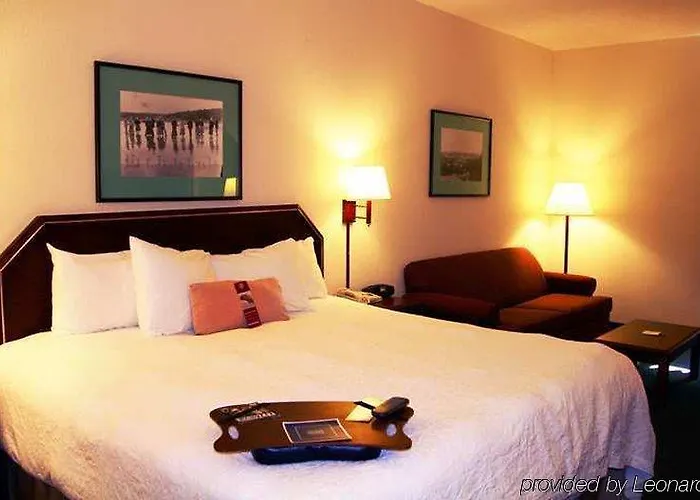 Hampton Inn On The Lake