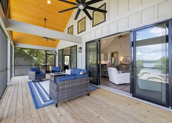 New Home, Dock, Kayaks, Game Room, Water Views