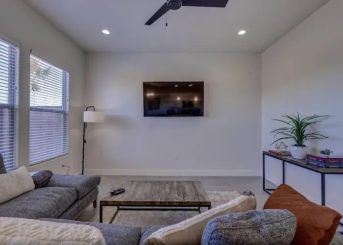 New Townhome - Private Hot Tub, Fire Pit & Pool At Quiet Vida-Sol Community