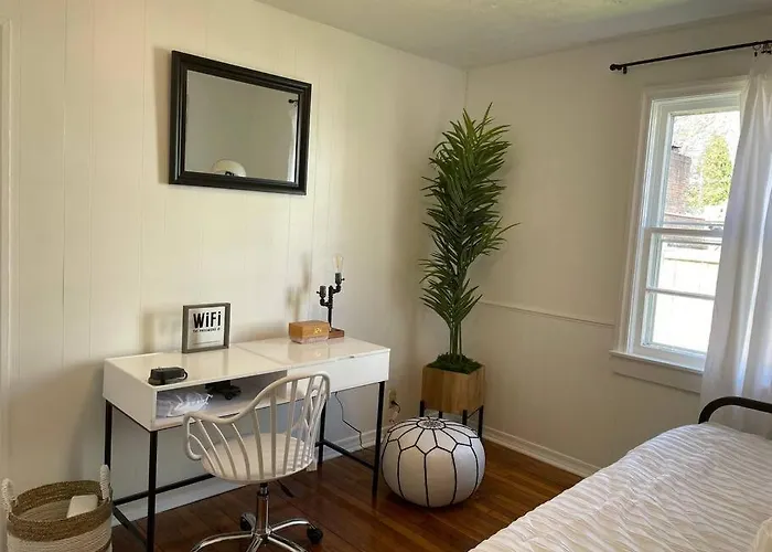 Pet Friendly, 30+ Night Stay