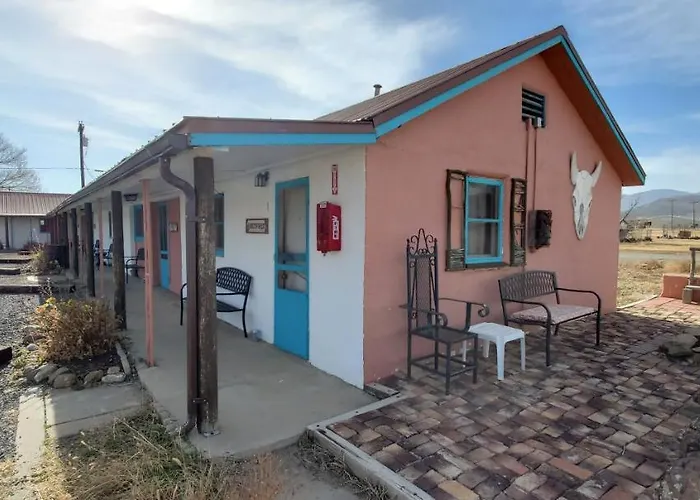 Cimarron Inn & Rv Park
