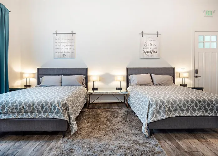 Unique Stylish Place Downtown Monroe! #104