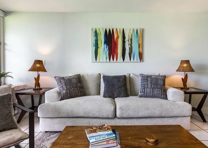 Gorgeous One Bedroom Golf Course Front