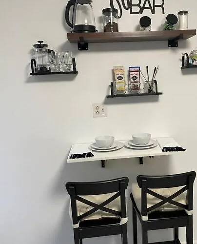 Pet Friendly, 30+ Night Stay